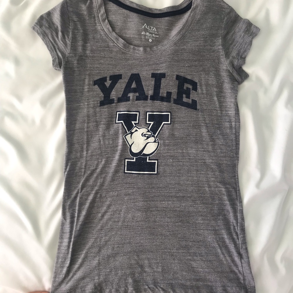 Yale T-Shirt